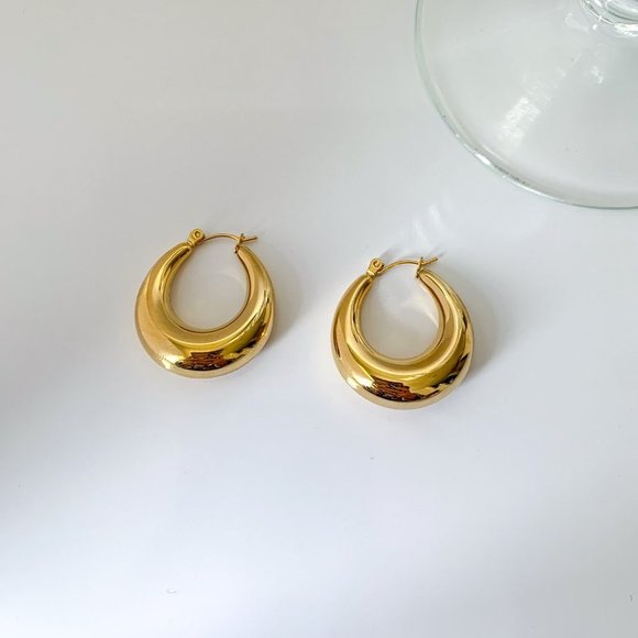 Chunky Gold Hoop Earrings, Thick Gold Hoop Earrings, Bold Gold Hoop Earrings - Picture 3 of 5